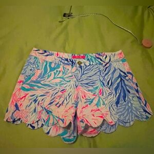 Lilly Pulitzer Buttercup in gorgeous print! EUC! Size 8